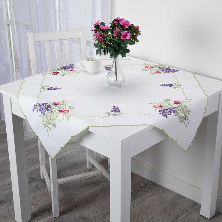 Stredový obrus s výšivkou TULIPÁN a ORGOVÁN 85 x 85 cm - galéria #3