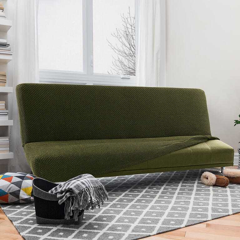 dvojkreslo s drevenými rúčkami (š. 130 - 160 cm)