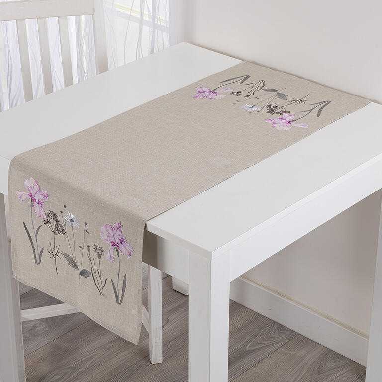 Behúň s výšivkou FIALOVÝ KOSATEC 40 x 110 cm